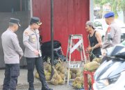 Kapolres Luwu Sambangi Warga Saat Ngabuburit, Dengarkan Keluhan dan Berikan Imbauan Kamtibmas