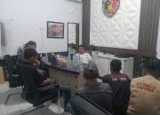 Kasat Reskrim Dengan ketua LSM PERS Sarankan Ekxcavator Para Penambang Pasir Di Luwu Utara Membantu Penanganan  Banjir Di  kecamatan Malangke