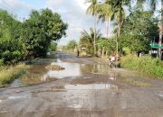Jalan Provinsi Penghubung Soppeng–Bone Kian Memprihatinkan, Belum Rampung Sejak Lama
