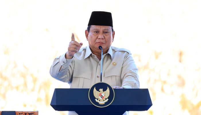 Prabowo: Kolaborasi Polri dan TNI Berhasil Mengurangi Ketergantungan Petani Terhadap Tengkulak