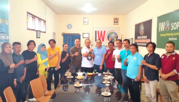 Kunjungi Markas IWO Soppeng, Nazamuddin Bertekad Meningkatkan Kinerja Intelijen Kejaksaan