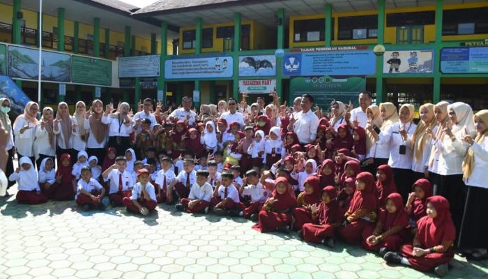 Meski Efisiensi Anggaran, Suwardi Haseng Pastikan Program Pendidikan Anak di Soppeng Terwujud