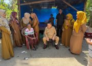 Wagub Sulbar Kunjungi Warga Kurang Mampu Tinggal di Gubuk Tak Layak Huni