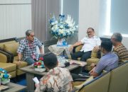 Gubernur Sulbar di Dampingi Plt Pemkesra Terima Audensi Komite DOB