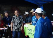 Sandeq Silumba 2025: Meriahkan Malam di Pantai Banua Sendana dengan Penyerahan Hadiah