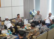 Gubernur Suhardi Duka Fasilitasi Mediasi Damai Konflik Warga Kuridi dan Kasambang