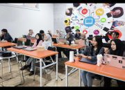 Telkom AI Connect di Makassar, Desain Kreatif dengan Advanced Prompting in Generative AI