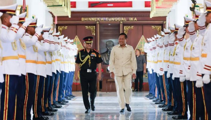 Kunjungan Jenderal Anil Chauhan Perkuat Kemitraan Pertahanan India–Indonesia