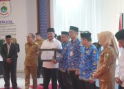 Sekretariat DPRD Sulbar Raih Penghargaan OPD Muzakki Terbaik 2025 pada Rakorda BAZNAS se-Sulawesi Barat