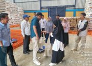 Dinas Ketapang Sulbar Lakukan Pemeriksaan Kuantitas dan Kualitas Bantuan Pangan CPP di Dua Kabupaten