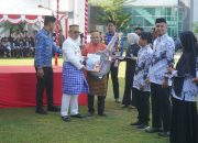 Hadapi Teknologi dan Tekanan, Gubernur Suhardi Duka Ingatkan Peran Guru Tak Tergantikan