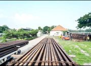 KAI Logistik Dukung Peningkatan Keselamatan Jalur KA melalui Pengiriman Rel R.54 Seberat 380 Ton