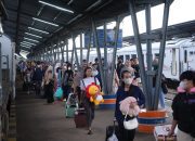 Momen Kebersamaan di Libur Akhir Tahun, KAI Divre III Palembang Ajak Masyarakat Pesan Tiket Rombongan Lebih Awal
