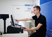 Tingkatkan Layanan Toko Anda dengan Sistem Kasir Modern Berbasis Cloud