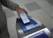 KAI Catat Ada 10.800 Transaksi Pembayaran LRT Jabodebek Menggunakan QRIS Tap