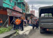 Lindungi Aset Negara, KAI Daop 8 Surabaya Tertibkan Bangunan di Emplasemen Stasiun Lawang