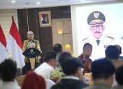 Respons Keluhan Antre Panjang dan Kelangkaan: Gubernur Suhardi Duka Teken PKS untuk Pastikan BBM Subsidi Tepat Sasaran