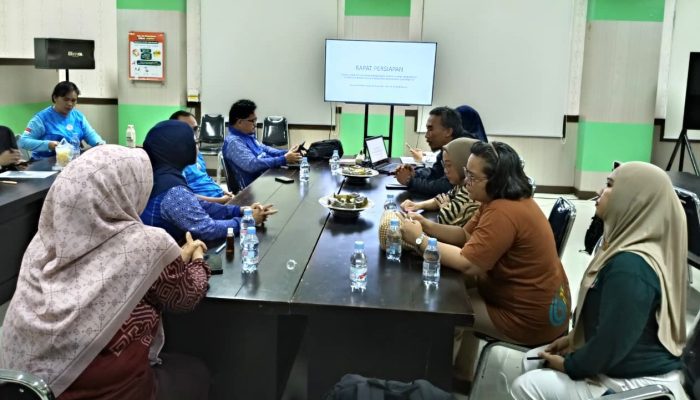 Dinsos Sulbar Hadiri Rapat Persiapan Peluncuran Pos Rujukan Stunting dan Penyerahan Bantuan Tunai di Mamuju