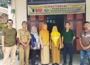 Kesbangpol Soppeng Jalin Silaturahmi, Kunjungi Sekretariat IWO Jalan Pemuda