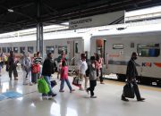 KAI Operasikan Kereta Tambahan Antisipasi Lonjakan Penumpang Libur Nataru 2025/2026