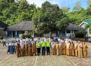 Ditlantas Polda Sulbar Gencarkan Program Bulan Tertib Helm (BTH) di 6 Sekolah Wilayah Mamuju