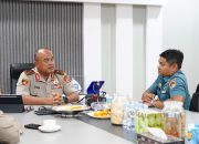 Silaturahmi Kapolda Sulbar Bersama Danlanal Mamuju, Perkuat Sinergi Jaga Stabiltas Kamtibmas Maritim