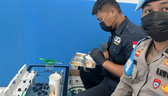 Pastikan MBG Aman dan Layak Konsumsi, Seksi Dokkes Polresta Mamuju Terus Lakukan Food Security