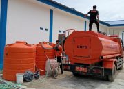 TRC BPBD Sulbar Kembali Distribusikan Air Bersih ke Kantor BNNP Sulawesi Barat