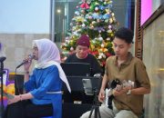 Libur Nataru Makin Berkesan, KAI Daop 7 Madiun Hadirkan Live Music di Stasiun Madiun