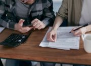 Mengatur Keuangan Rumah Tangga di Tengah Harga Kebutuhan yang Terus Naik