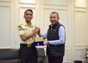 BRI Region 6/Jakarta 1 Berikan Apresiasi kepada Satpam BO Tanjung Priok Peraih Rekor MURI