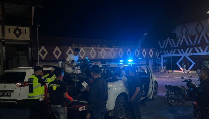 Satlantas Polres Soppeng Tindak Tegas Balap Liar di Salokaraja, Delapan Motor Diamankan
