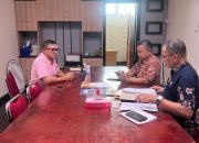 Pemkesra Sulbar Serahkan Surat Keputusan Gubernur Terkait PAW Pimpinan DPRD Pasangkayu