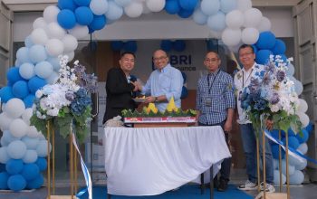 BRI Finance Dukung Sektor Jasa dan UMKM Palu di Sulawesi Tengah