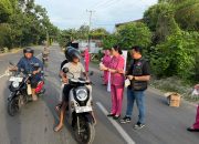 Tak Hanya Tegas, Satresnarkoba Polres Wajo Tunjukkan Kepedulian Lewat Aksi Berbagi Takjil