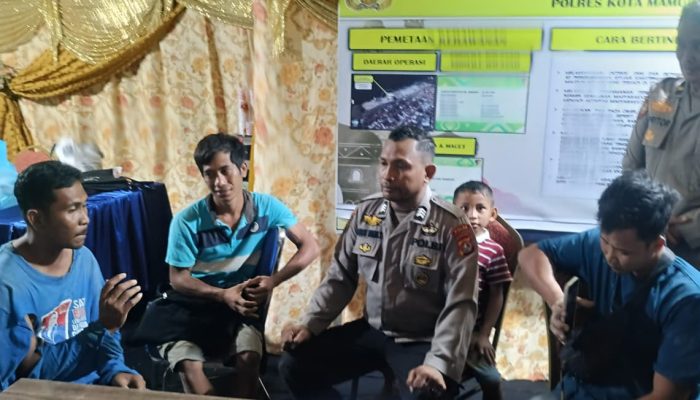 Petugas PosPam Ops Ketupat Amankan 3 Pria Terlibat Perkelahian di Anjungan Pantai Manakarra