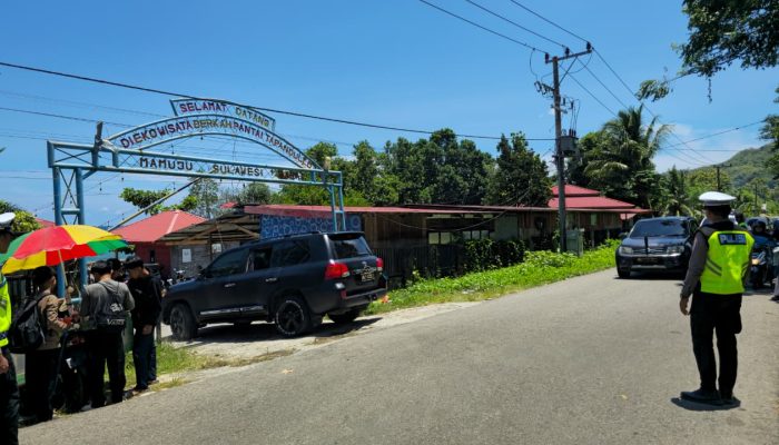 Ditlantas Polda Sulbar Perkuat Patroli di Lokasi Wisata, Jamin Liburan Masyarakat Aman dan Nyaman