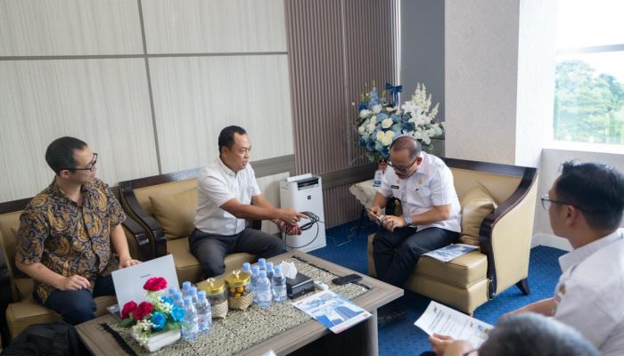 Perkuat Mitigasi Bencana, Biro Pemkesra Setda Sulbar Dampingi Gubernur dalam Pertemuan Strategis Bersama JICA dan BPBD