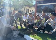 Polresta Mamuju Peduli Lingkungan, Tanam Pohon Hadapi Dampak Cuaca Panas El Nino