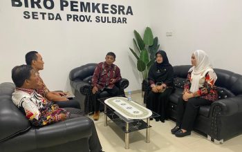 Implementasi SE Gubernur Nomor 17 Tahun 2026, Bapenda Sulbar Evaluasi Pendapatan di Biro Pemkesra