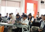 Telkom Tingkatkan Kapabilitas Developer Lewat AI Connect Offline Series di Makassar