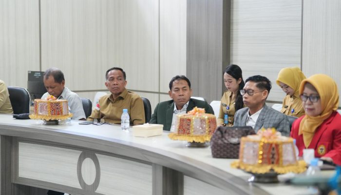 Dukung Forum Profesor Sulbar, Gubernur Suhardi Duka: Pemikiran Akademis Sangat Dibutuhkan untuk Kebijakan Tepat Sasaran