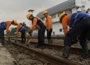 KAI Daop 2 Bandung Ganti 2.800 Meter Rel, Tingkatkan Keselamatan Perjalanan KA