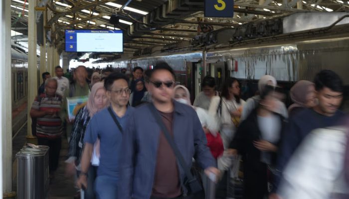 KAI Daop 2 Bandung Layani Hampir 75ribu Pelanggan Selama Libur Panjang May Day, Okupansi KA Capai 107,3%