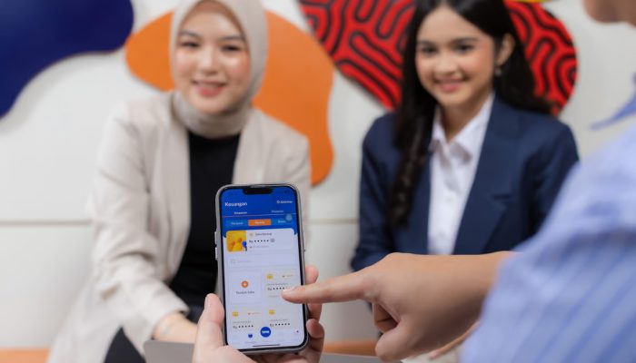 Bank Raya Dukung Inklusi Keuangan Digital Generasi Muda dan K-popers di P-Land: K-pop Art Market Vol.5