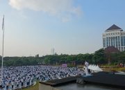 Didukung Embassy of India, Unesa Pecahkan Rekor MURI dengan Peserta Disabilitas Terbanyak dalam Yoga Bersama