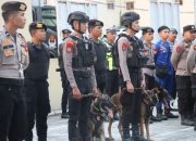 Tim Gabungan Polresta Mamuju dan Polda Sulbar Kerahkan Dua Anjing Pelacak Buru Pelaku Pemukulan Polisi di Demo BWS