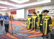Gubernur Sulbar: Lulusan Harus Siap Kerja, Kuasai Bahasa Asing Biar Bisa Go International