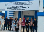 UPTD Samsat Polman Bapenda Sulbar Jadi Garda Terdepan Penguatan PAD, DPRD Sulbar Tinjau Langsung Kinerja PKB dan BBNKB 2025–2026