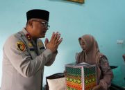 Tak Pernah Lupakan Jasa Pendahulu, Kapolda Sulbar dan Rombongan Sapa Langsung Purnawirawan serta Warakawuri di Momen Semarak Bhayangkara